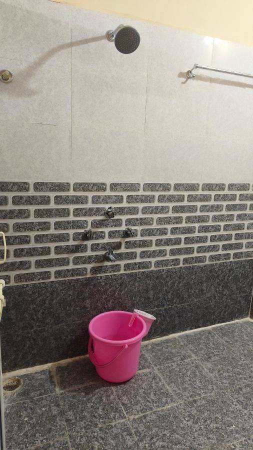 Nain Guest House Ujjain Esterno foto