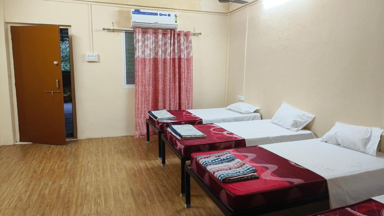 Nain Guest House Ujjain Esterno foto