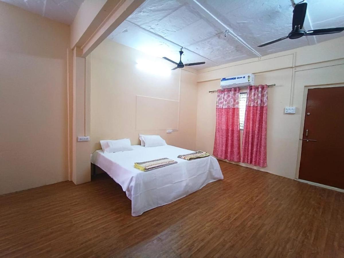 Nain Guest House Ujjain Esterno foto
